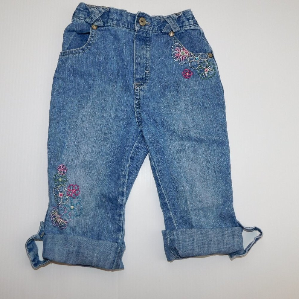 Oshkosh B'gosh Roll Up cuff Jeans Toddler Girls 24 Months 24M Embroidered floral